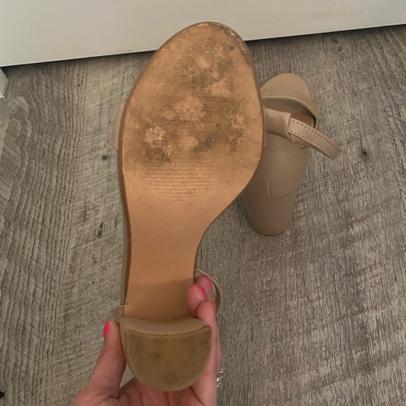 Steve Madden Nude Carrson Leather Block Heels - size 8 - Picture 6 of 7